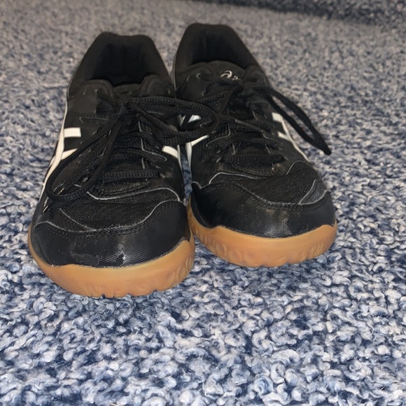 ASICS - Picture 2 of 3